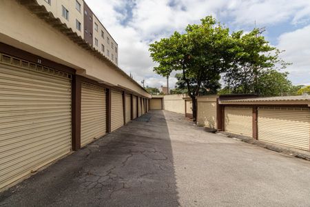 Apartamento à venda com 60m², 2 quartos e 1 vagaGaragens