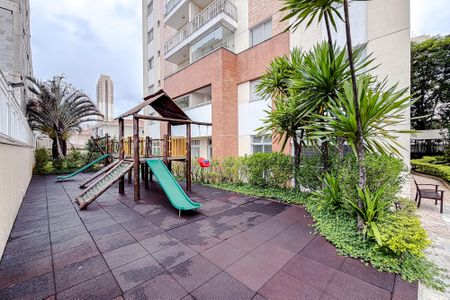 Apartamento à venda com 92m², 3 quartos e 2 vagas Apartamento à venda com 92m², 3 quartos e 2 vagasÁrea comum - Playground