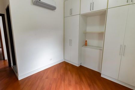 Casa para alugar com 420m², 4 quartos e 3 vagasSuíte 1