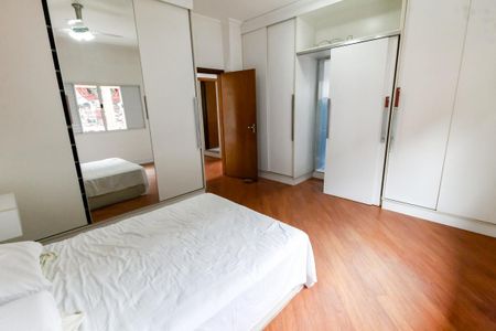 Casa para alugar com 420m², 4 quartos e 3 vagasSuíte 2