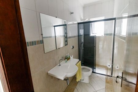 Casa para alugar com 420m², 4 quartos e 3 vagasBanheiro