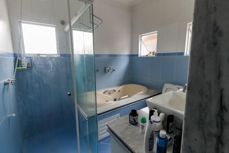 Casa para alugar com 420m², 4 quartos e 3 vagasBanheiro da Suíte 2