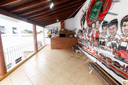 Casa para alugar com 420m², 4 quartos e 3 vagasÁrea comum - Churrasqueira