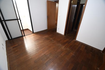 Apartamento à venda com 104m², 3 quartos e 1 vagaQuarto 3 - Suíte