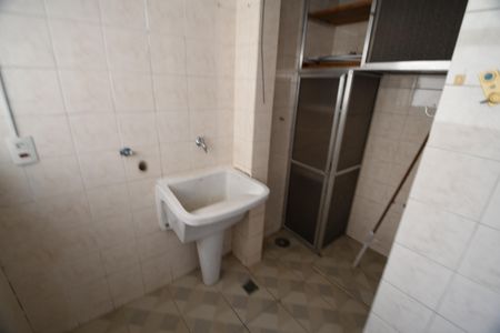 Apartamento à venda com 104m², 3 quartos e 1 vagaÁrea de Serviço