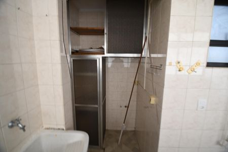 Apartamento à venda com 104m², 3 quartos e 1 vagaÁrea de Serviço