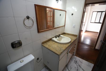 Apartamento à venda com 104m², 3 quartos e 1 vagaBanheiro Social