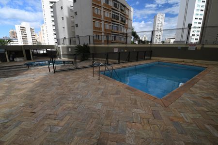 Apartamento à venda com 104m², 3 quartos e 1 vagaÁrea comum - Piscina