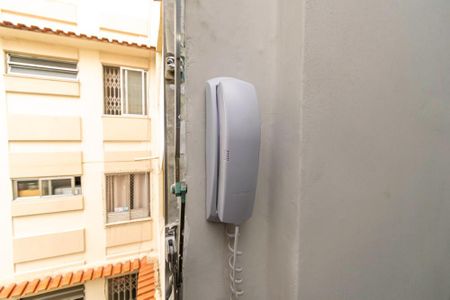 Sala de apartamento à venda com 2 quartos, 43m² em Irajá, Rio de Janeiro