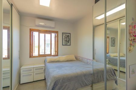 Quarto  de casa à venda com 1 quarto, 296m² em Guajuviras, Canoas