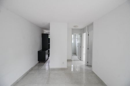 Apartamento para alugar com 42m², 2 quartos e 1 vaga Apartamento para alugar com 42m², 2 quartos e 1 vagaSala