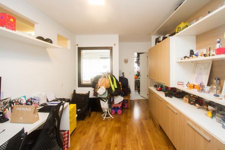 Apartamento à venda com 210m², 4 quartos e 4 vagas