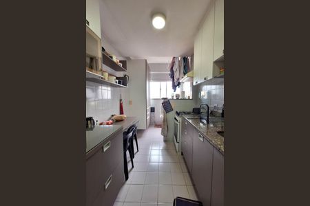 Apartamento à venda com 75m², 2 quartos e 2 vagasCozinha
