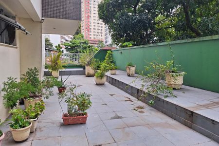 Apartamento à venda com 75m², 2 quartos e 2 vagasÁrea comum