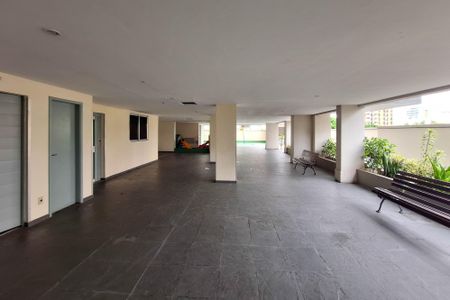 Apartamento à venda com 75m², 2 quartos e 2 vagasÁrea comum