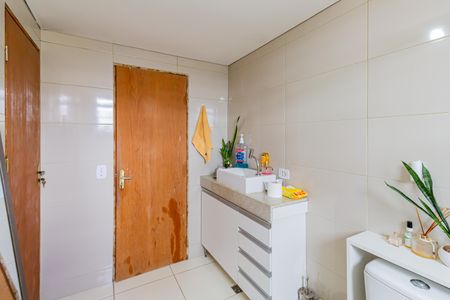 Casa à venda com 400m², 5 quartos e 1 vaga Casa à venda com 400m², 5 quartos e 1 vagaBanheiro 2