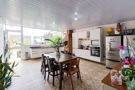 Casa à venda com 400m², 5 quartos e 1 vaga Casa à venda com 400m², 5 quartos e 1 vagaCozinha 2