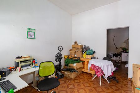 Casa à venda com 400m², 5 quartos e 1 vaga Casa à venda com 400m², 5 quartos e 1 vagaEscritório