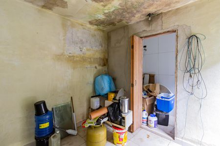 Casa à venda com 400m², 5 quartos e 1 vaga Casa à venda com 400m², 5 quartos e 1 vagaEdícula