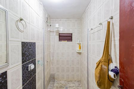 Casa à venda com 400m², 5 quartos e 1 vaga Casa à venda com 400m², 5 quartos e 1 vagaBanheiro Corredor