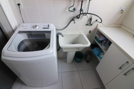 Apartamento à venda com 83m², 3 quartos e 2 vagasCozinha e Área de Serviço