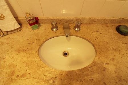 Apartamento à venda com 83m², 3 quartos e 2 vagasQuarto 3 - Suíte Banheiro 