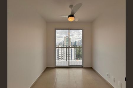 Sala de apartamento para alugar com 1 quarto, 27m² em Campo Belo, São Paulo
