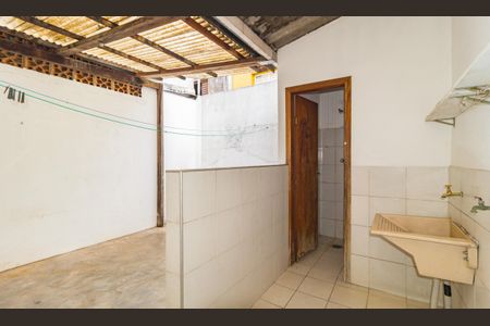 Casa de condomínio à venda com 85m², 2 quartos e 1 vagaÁrea de Serviço