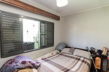 Casa à venda com 160m², 3 quartos e 2 vagasSuíte