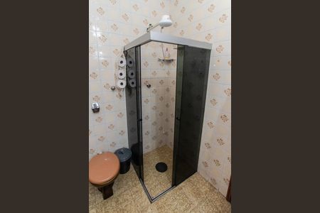 Casa à venda com 160m², 3 quartos e 2 vagasBanheiro