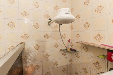 Casa à venda com 160m², 3 quartos e 2 vagasBanheiro