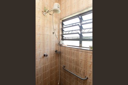 Casa à venda com 160m², 3 quartos e 2 vagasBanheiro da Suíte