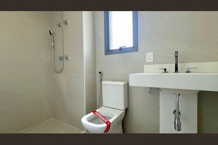 Apartamento à venda com 182m², 3 quartos e 2 vagasBanheiro da Suíte 1