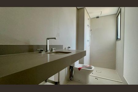 Apartamento à venda com 182m², 3 quartos e 2 vagasBanheiro da Suíte 3