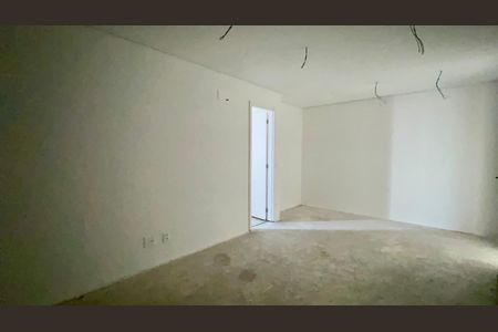 Apartamento à venda com 182m², 3 quartos e 2 vagasSuíte 2