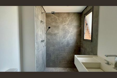 Apartamento à venda com 182m², 3 quartos e 2 vagasBanheiro da Suíte 2