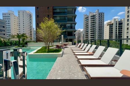 Apartamento à venda com 182m², 3 quartos e 2 vagasPiscina
