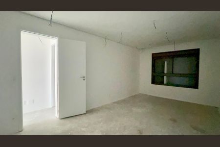 Apartamento à venda com 182m², 3 quartos e 2 vagasSuíte 2