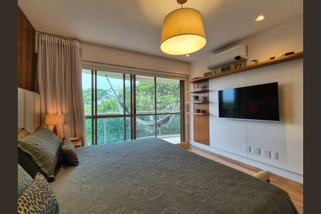 Apartamento à venda com 260m², 4 quartos e 3 vagasSuíte 3