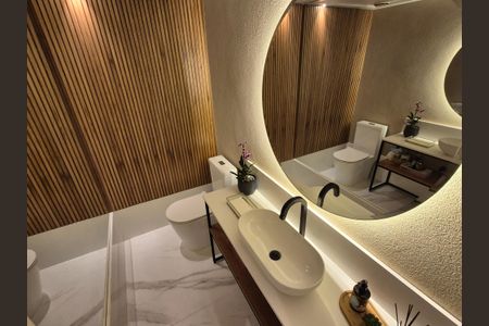 Apartamento à venda com 260m², 4 quartos e 3 vagasLavabo 