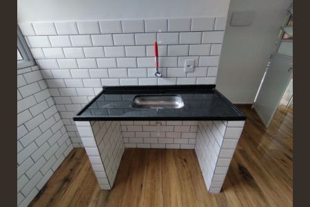 Cozinha - Torneira de apartamento para alugar com 1 quarto, 43m² em Jardim Vergueiro, São Paulo