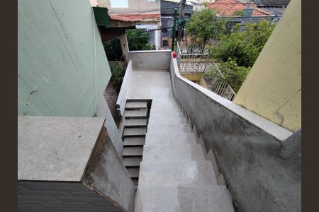 Escada de Entrada  de apartamento para alugar com 1 quarto, 43m² em Jardim Vergueiro, São Paulo