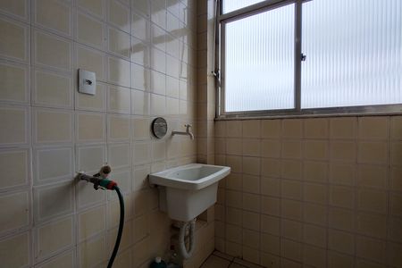 Apartamento para alugar com 83m², 2 quartos e 1 vagaÁrea de Serviço