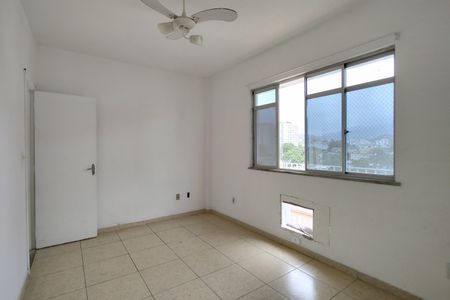 Apartamento para alugar com 83m², 2 quartos e 1 vagaQuarto 2