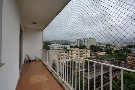 Apartamento para alugar com 83m², 2 quartos e 1 vagaVaranda da Sala