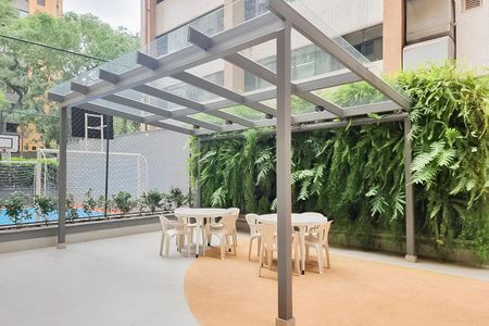 Apartamento para alugar com 175m², 3 quartos e 2 vagasÁrea comum - Churrasqueira