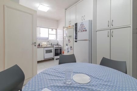 Apartamento para alugar com 175m², 3 quartos e 2 vagasCozinha
