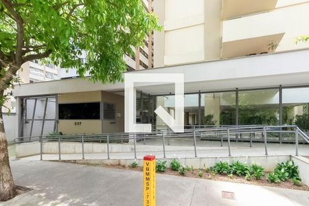 Apartamento para alugar com 175m², 3 quartos e 2 vagasFachada