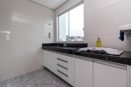 Apartamento para alugar com 50m², 2 quartos e 1 vaga Apartamento para alugar com 50m², 2 quartos e 1 vagaCozinha e Área de Serviço