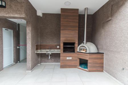 Apartamento à venda com 50m², 2 quartos e 1 vaga Apartamento à venda com 50m², 2 quartos e 1 vagaÁrea comum - Churrasqueira